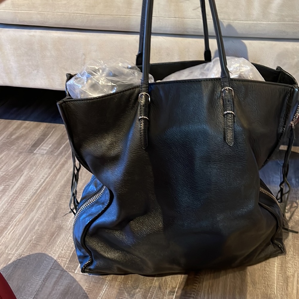 BALENCIAGA ✨EUC✨ Tote - Picture 4 of 7